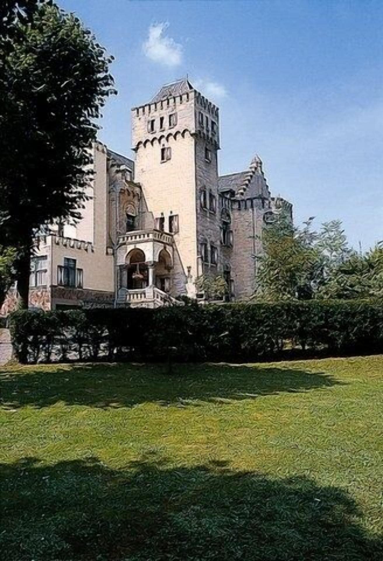 Hotel Kasteel Geulzicht in Maastricht, Netherlands