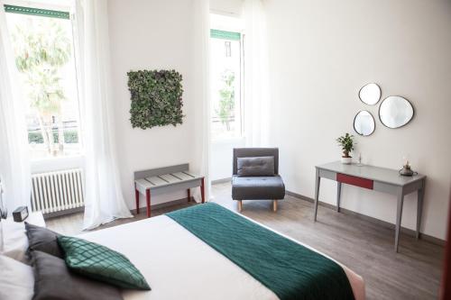 Domina Trastevere Apartment 2 Roma — 4-Star Luxury Hotel in Rome, Italy