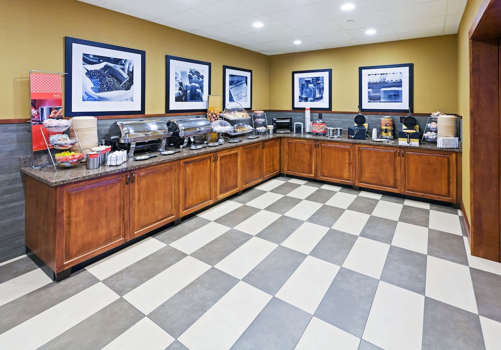 Hampton Inn & Suites Dallas Mesquite - photo 36
