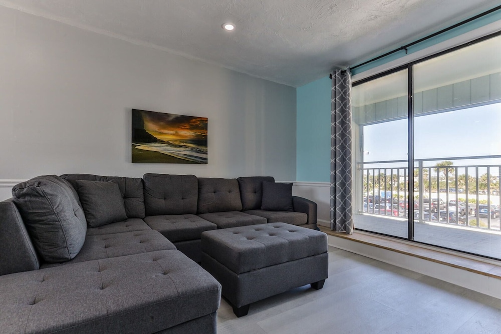 Coastal Waters Inn - photo 127