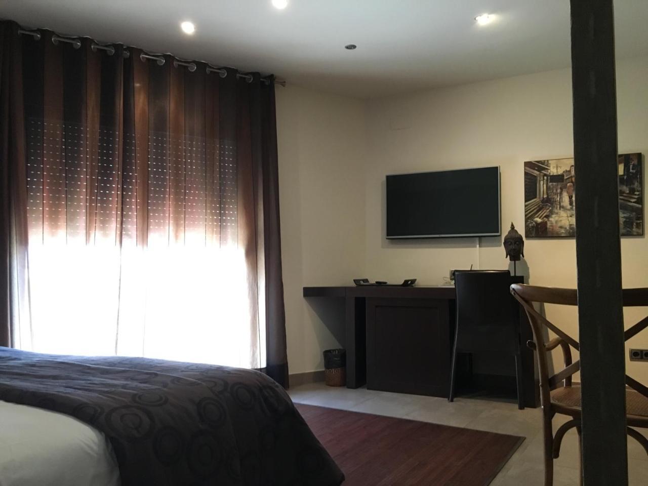 Hotel Calabria in La Garriga, Spain