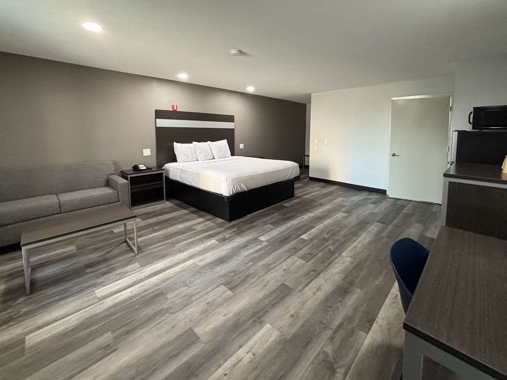 Americas Best Value Inn & Suites La Porte Houston - photo 9