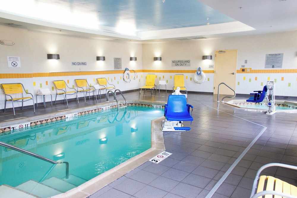 Fairfield Inn & Suites Hutchinson - photo 27