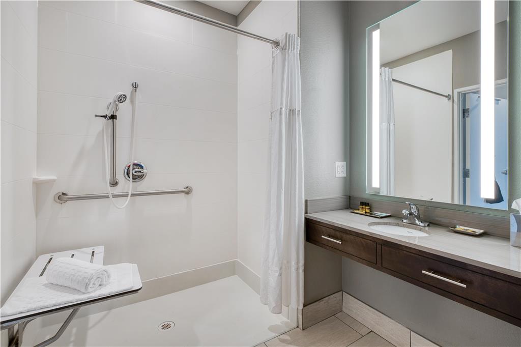 Best Western Plus Saint Peter - photo 32