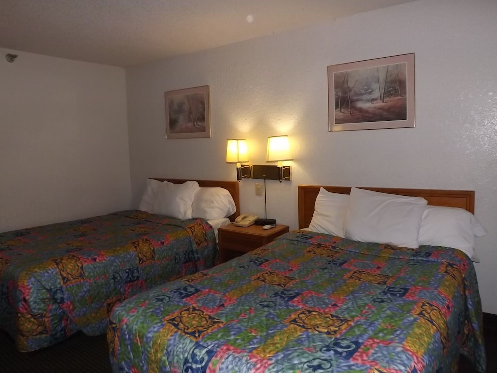 Kci Lodge - photo 16