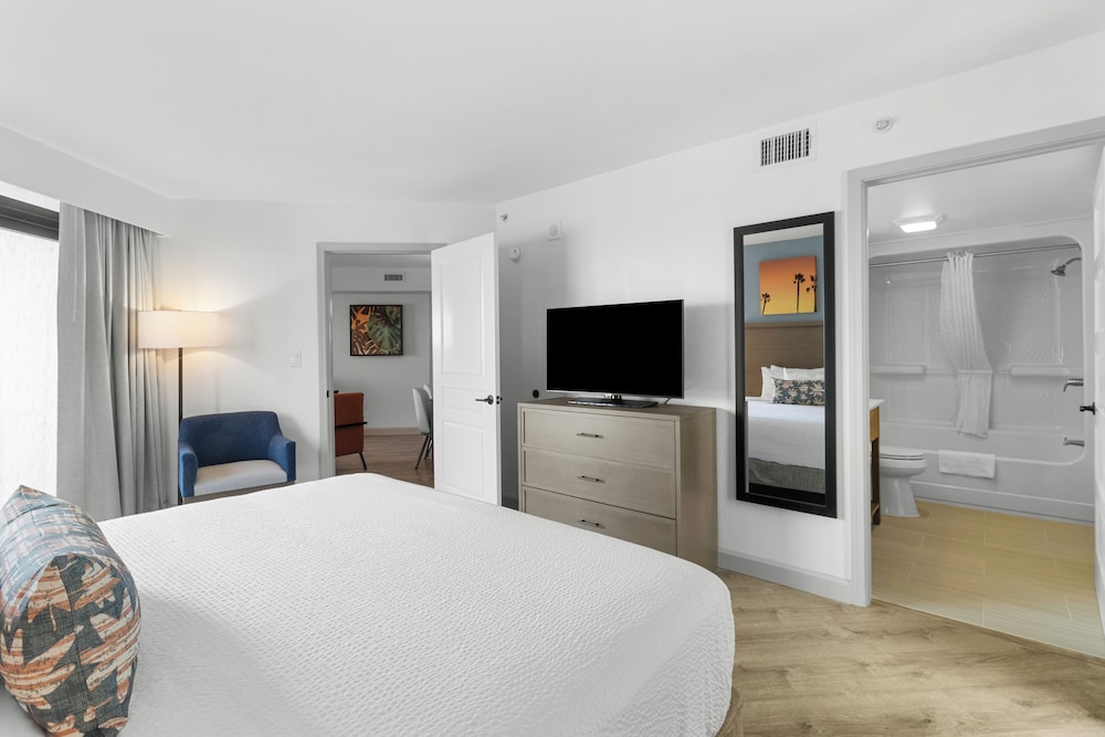 Ocean Reef Resort - photo 59