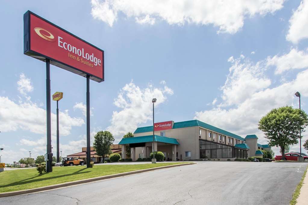 Econo Lodge Inn & Suites Joplin - featured photo