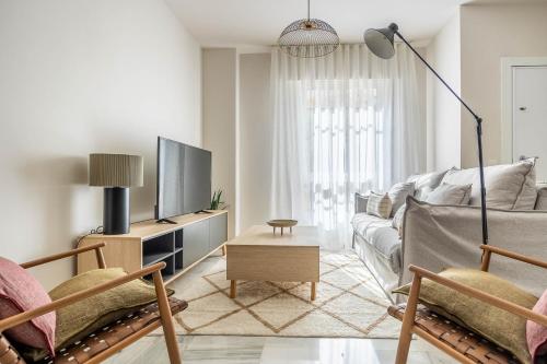 AmplA simo apartamento de diseA o nuevo en el corazA3n de Triana Parking included — 4-Star Luxury Hotel in Sevilla, Spain