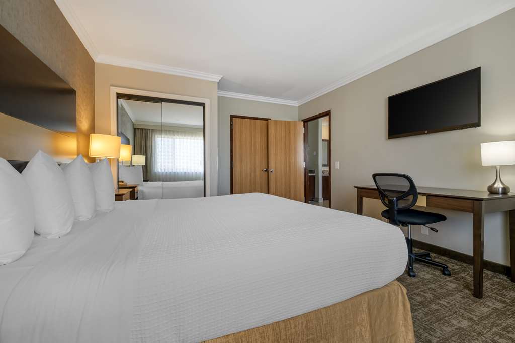 Best Western Los Angeles Worldport Hotel - photo 20