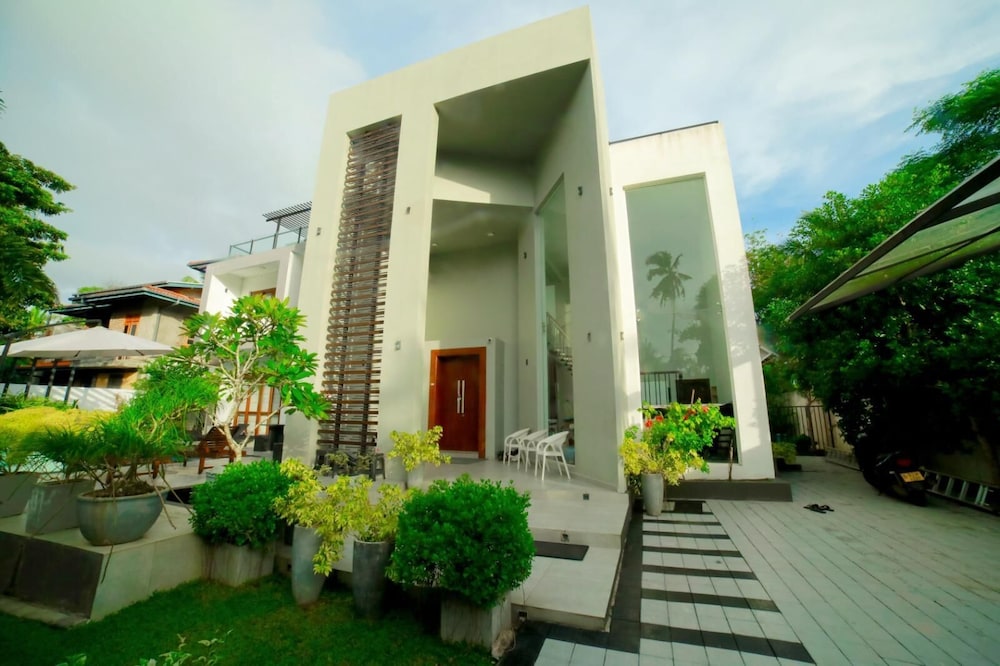 Stadler Resort - carbon neutral hotel in Unknown City