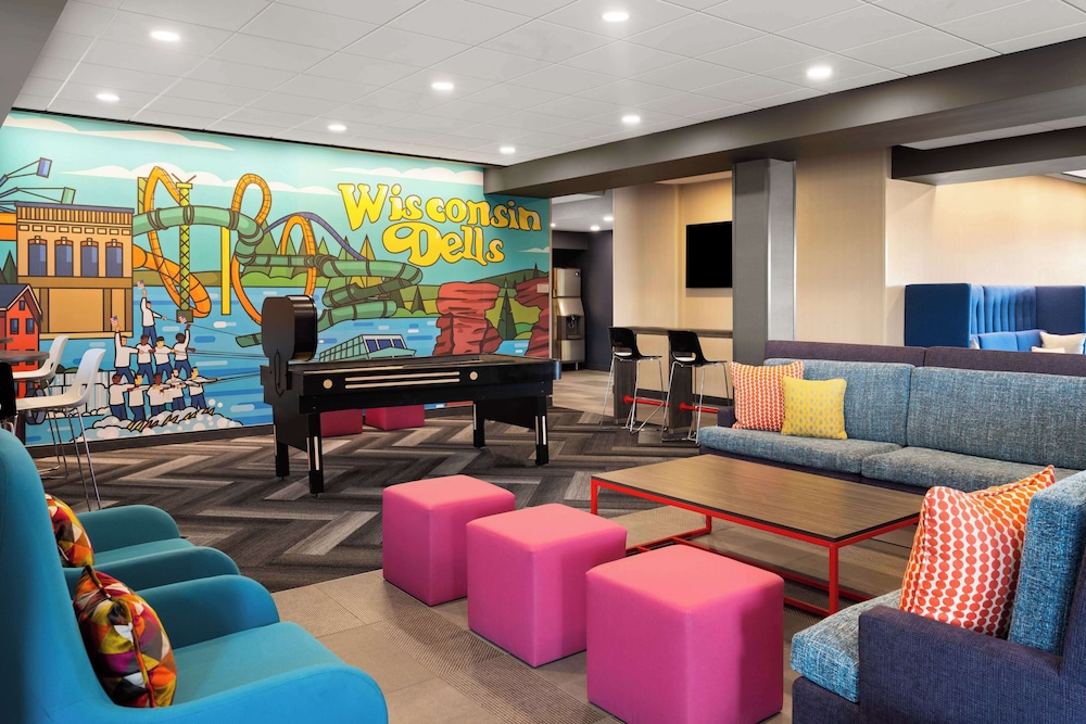 Tru by Hilton Wisconsin Dells - photo 3