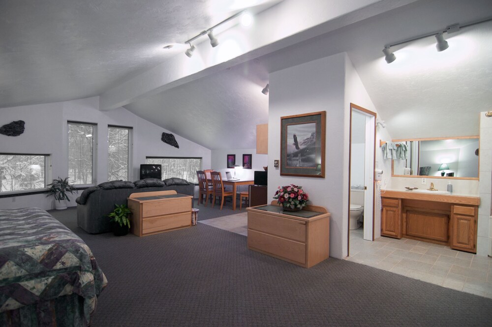 Agate Inn — Wasilla — photo 4