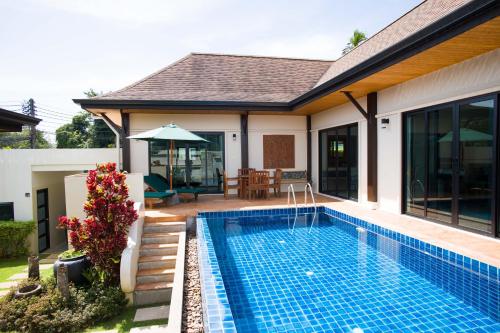 Foxtail Palm Villa — 4-Star Luxury Hotel in Phuket, Thailand