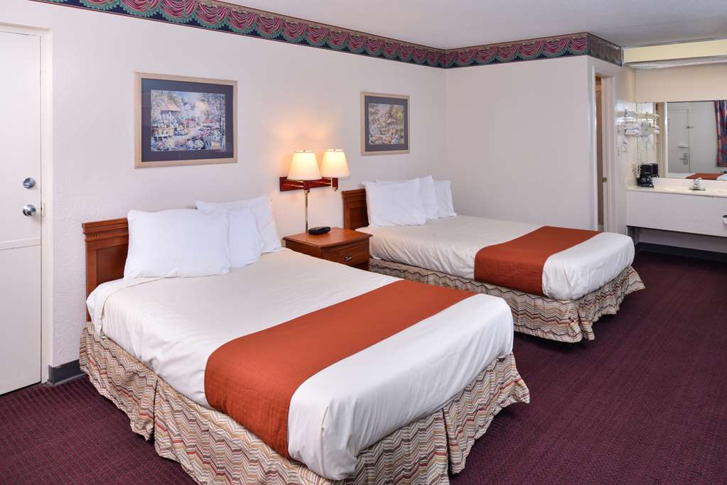 Americas Best Value Inn Wildersville - photo 13