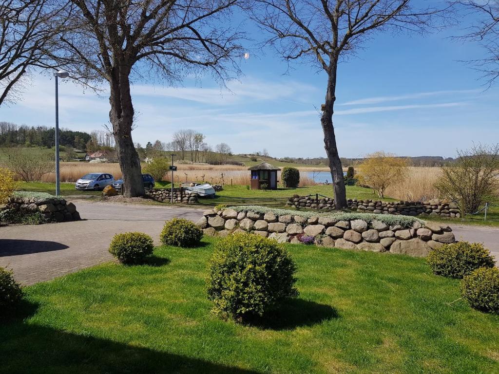 2 Raumwohnung mit sonniger Terrasse und Seeblick — 4-Star Luxury Hotel in Ostseebad Sellin, Germany