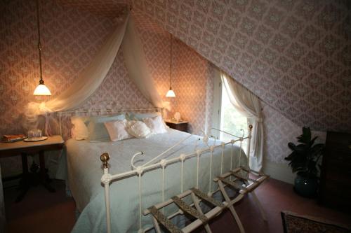 Old Consulate Inn - photo 7