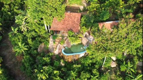 Silver Hill Ecovillage in Kurunegala, Sri Lanka