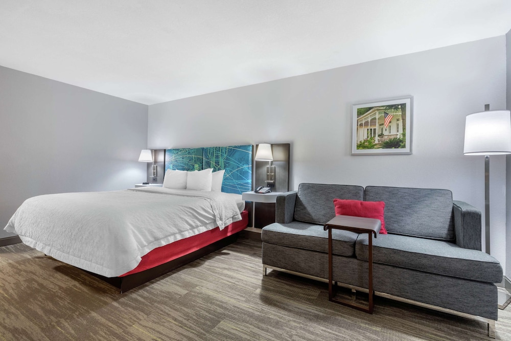 Hampton Inn Brookhaven - photo 21