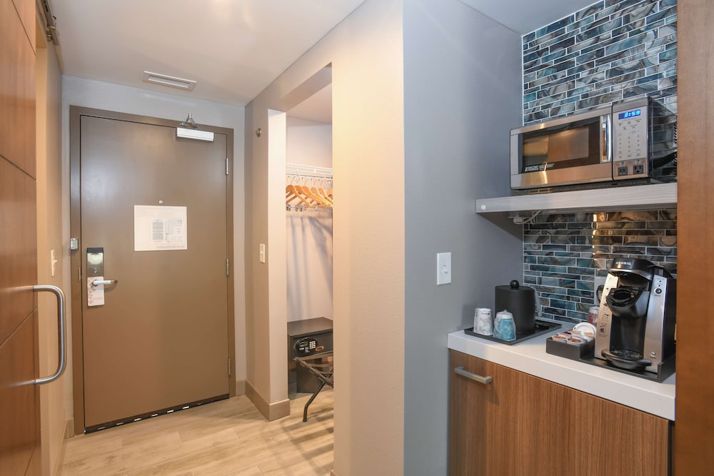 Hilton Garden Inn Cincinnati Midtown - photo 25