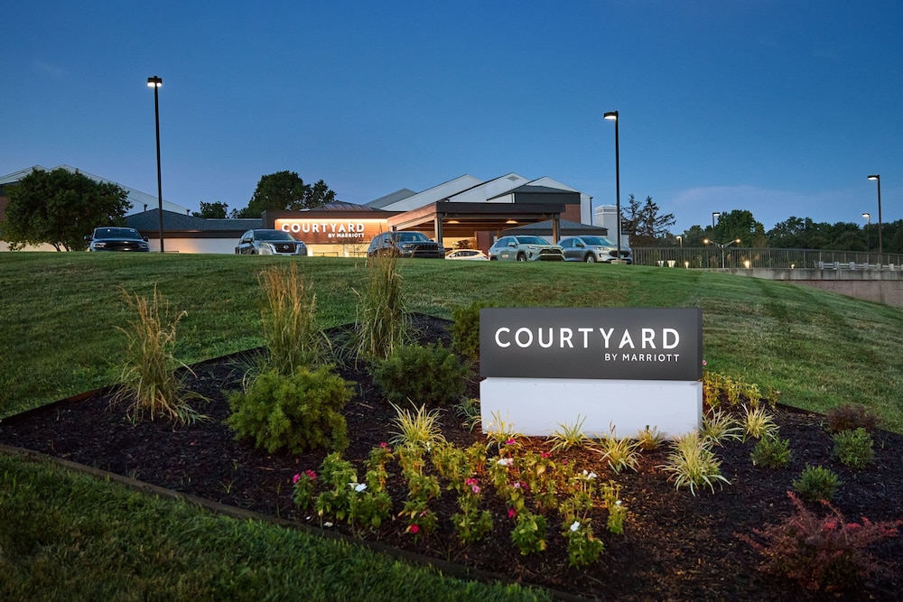 Courtyard by Marriott Kansas City Overland Park Metcalf - photo 34