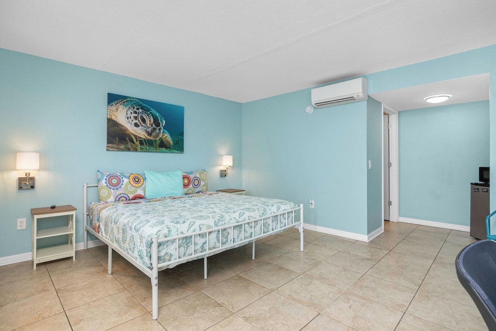 Latitude 26 Waterfront Boutique Resort Fort Myers Beach - photo 30