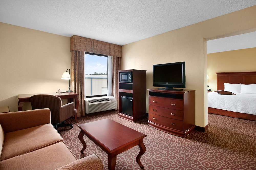 Hampton Inn Slidell - photo 15