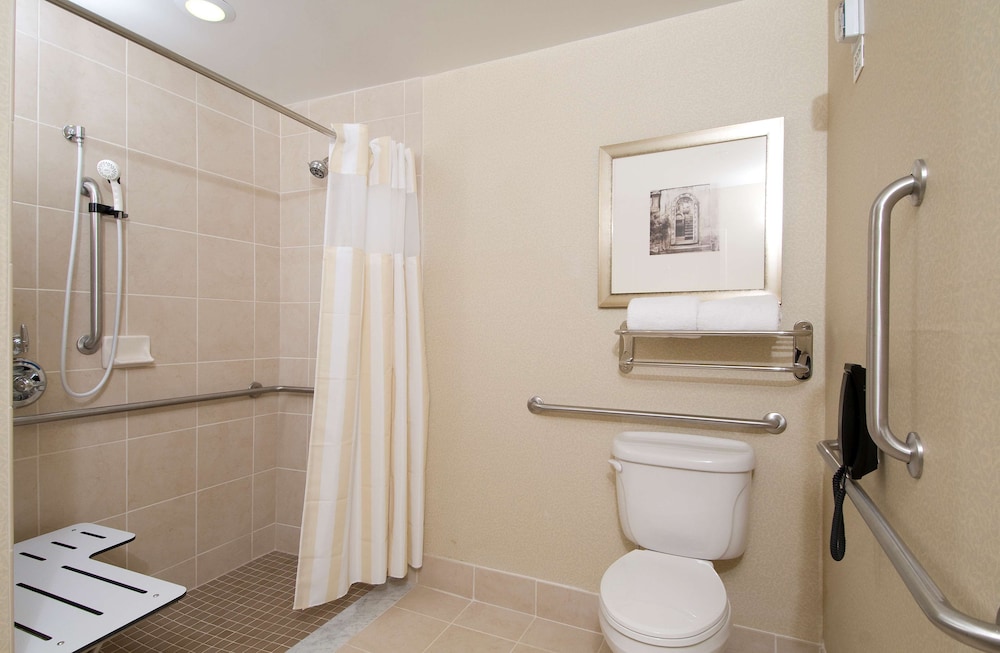 Hilton Garden Inn Mount Holly Westampton - photo 16