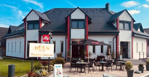 Bécs Panzió Lenti — 4-Star Luxury Hotel in Lenti, Hungary