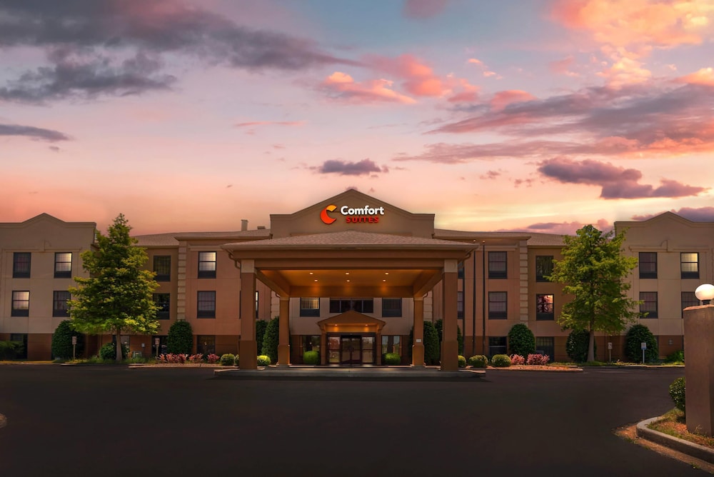 Comfort Suites Monroe - photo 82