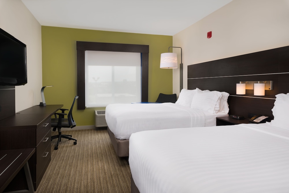 Holiday Inn Express Hotel & Suites Independence Kansas City by IHG - photo 6