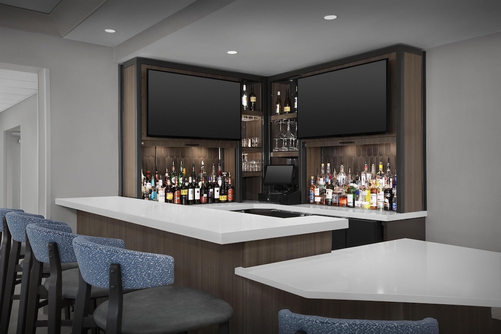 Hilton Garden Inn Denver Highlands Ranch - photo 32