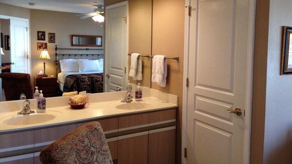 Brookside Walk In Meadow Brook Resort - photo 31