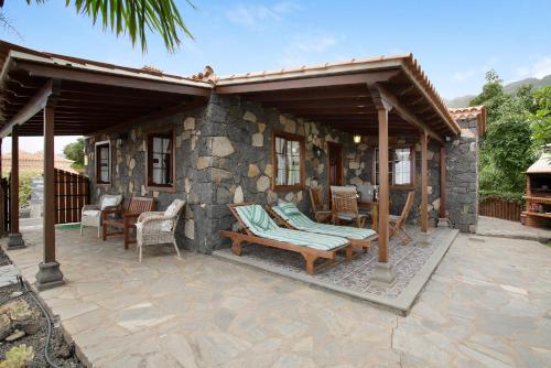 Casa Rural Arecida — 4-Star Luxury Hotel in Tijarafe, Spain