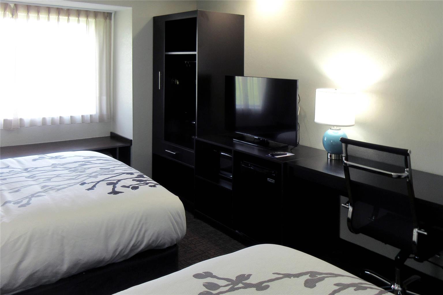 Sleep Inn Marion Cedar Rapids - photo 11