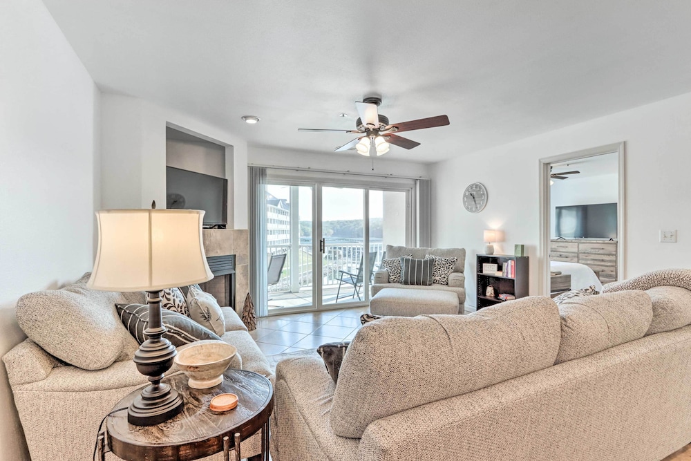 Parkview Bay Condo: Resort Pools & Lake View - photo 15