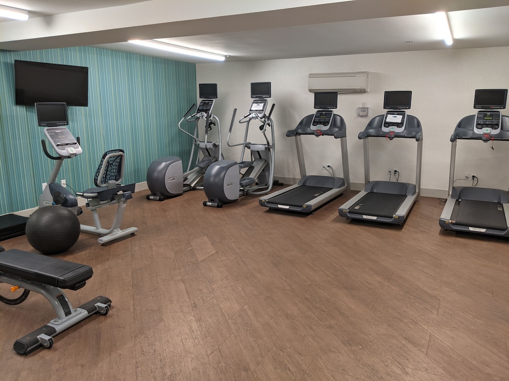Holiday Inn Express South Burlington by IHG - photo 26