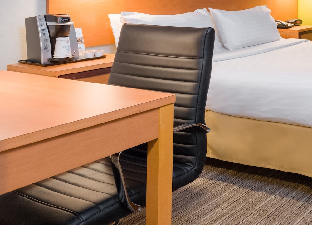 Holiday Inn Express New York City Times Square by IHG - photo 10