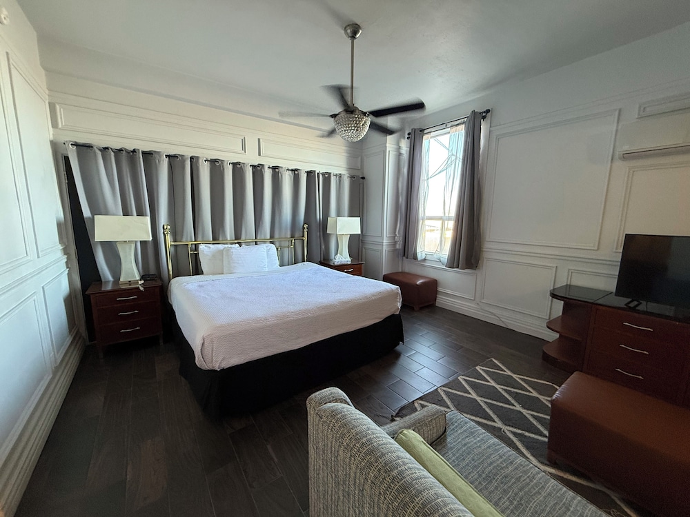 The Gadsden Hotel - photo 9