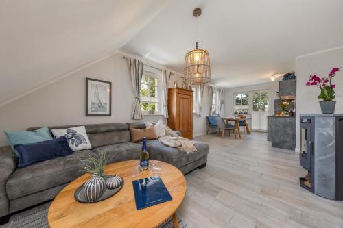Haus Glebbe — 4-Star Luxury Hotel in Zingst, Germany