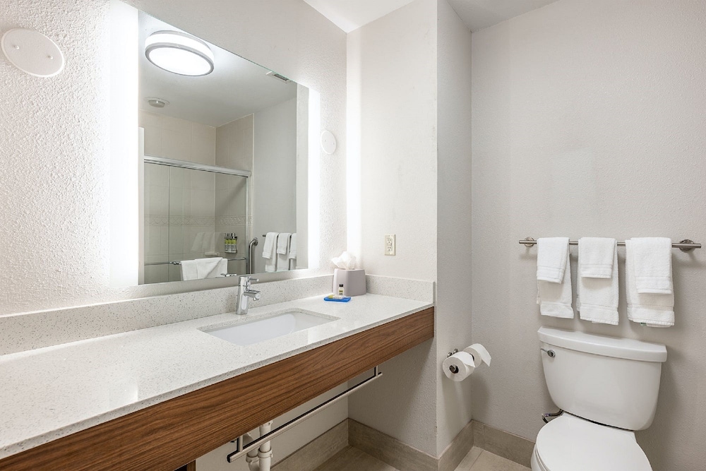 Holiday Inn Express McComb by IHG - photo 15