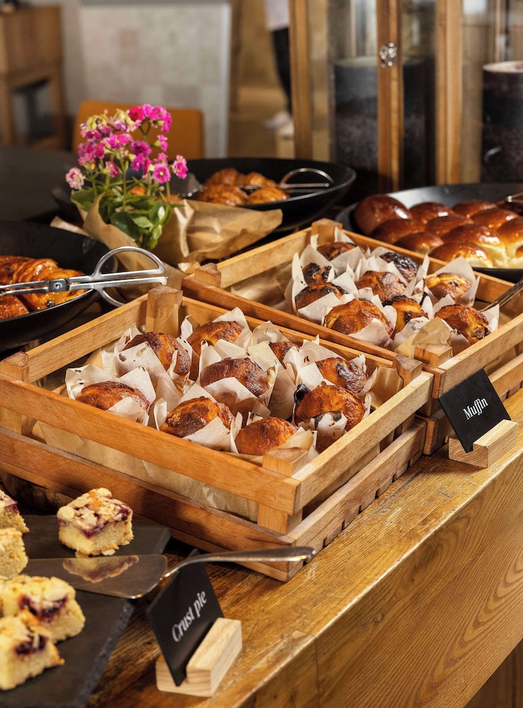 מזון ומשקאות