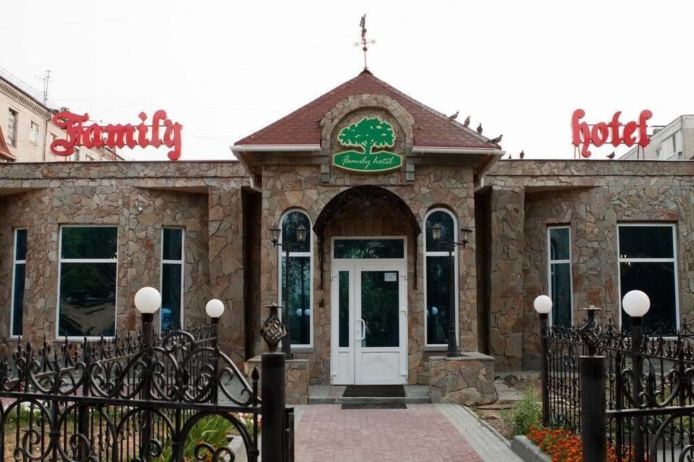 Family hotel - carbon neutral hotel in Kurgan