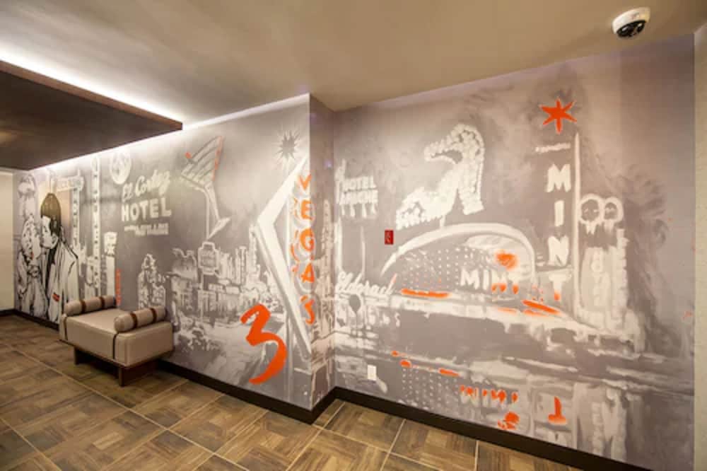 El Cortez Hotel and Casino 21 and Over - photo 49