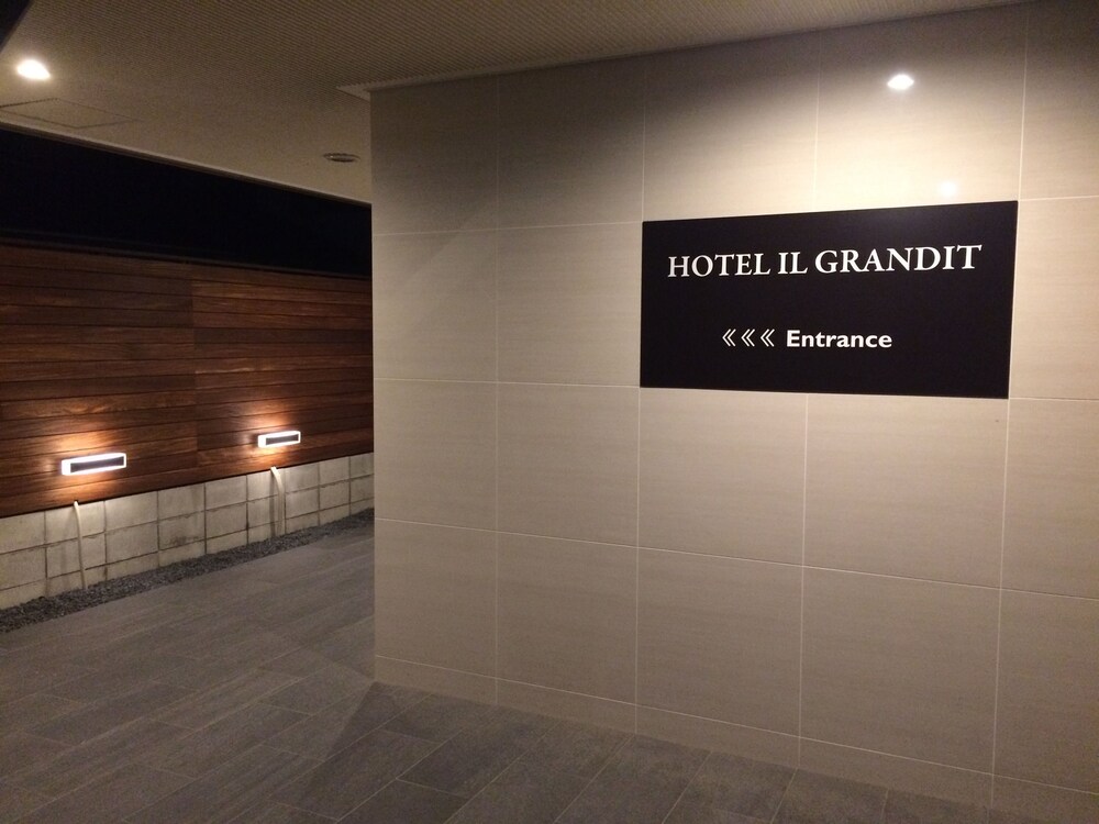 Hotel Il Grandit in Sakai, Japan