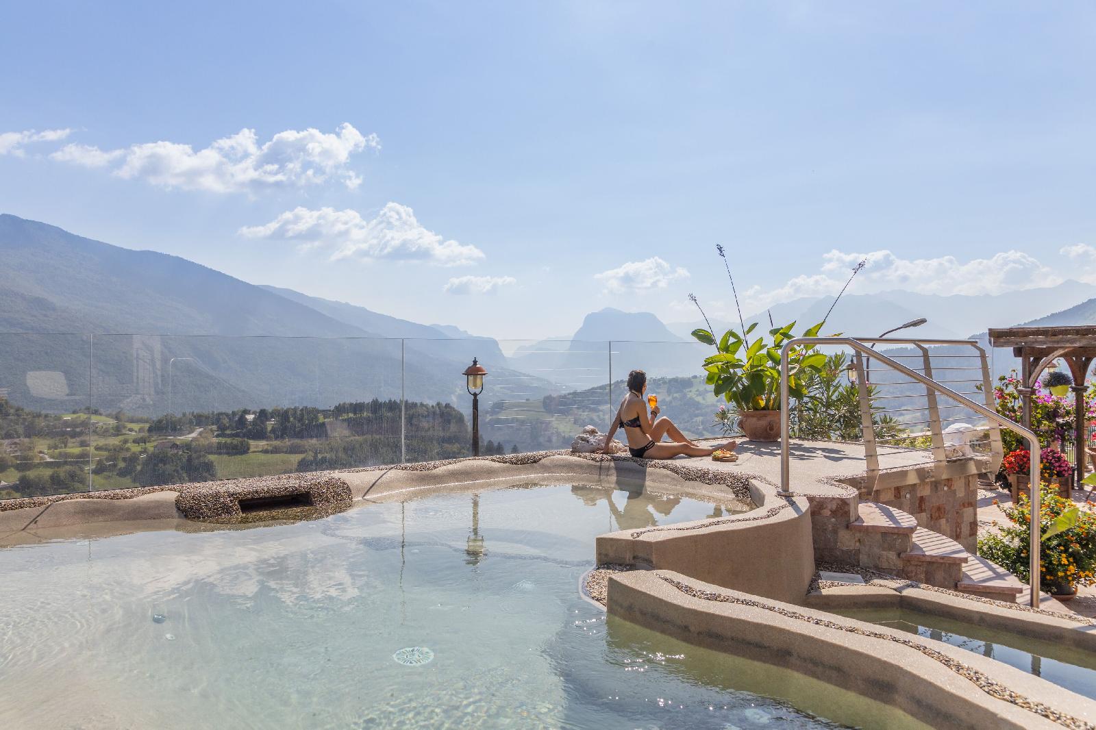 Hotel Miravalle — hotel in San Lorenzo In Banale
