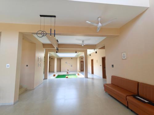 Parin Hotel And Resort in Ratnagiri, India