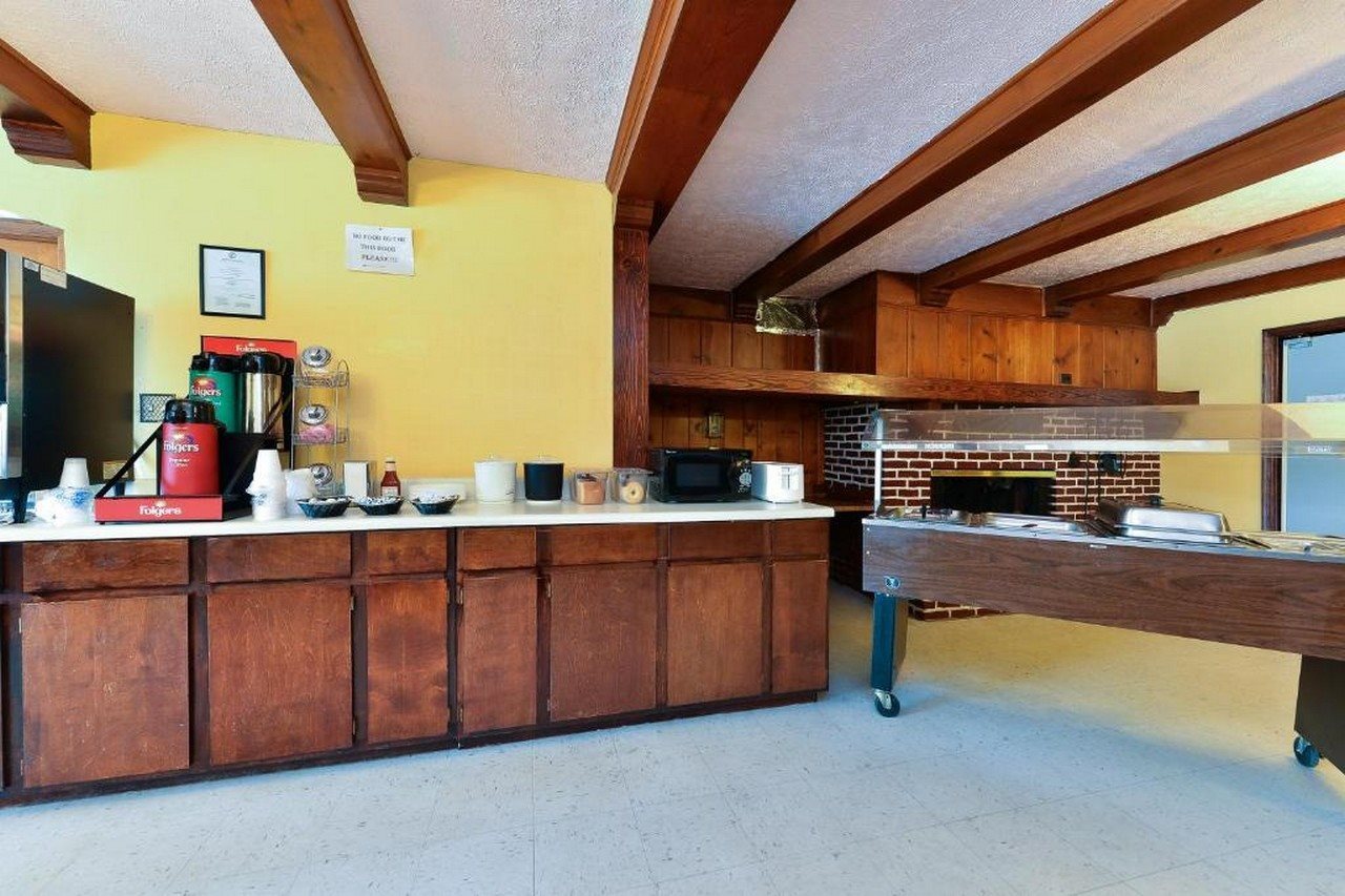 Americas Best Value Inn & Suites South Boston - photo 9