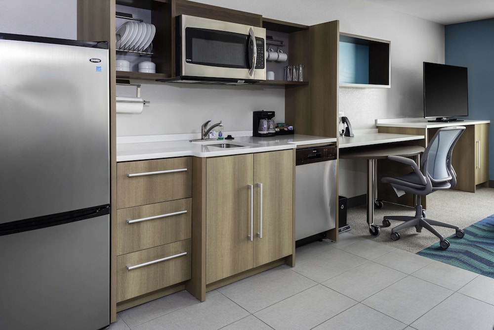 Home2 Suites by Hilton Fort Wayne North - photo 5