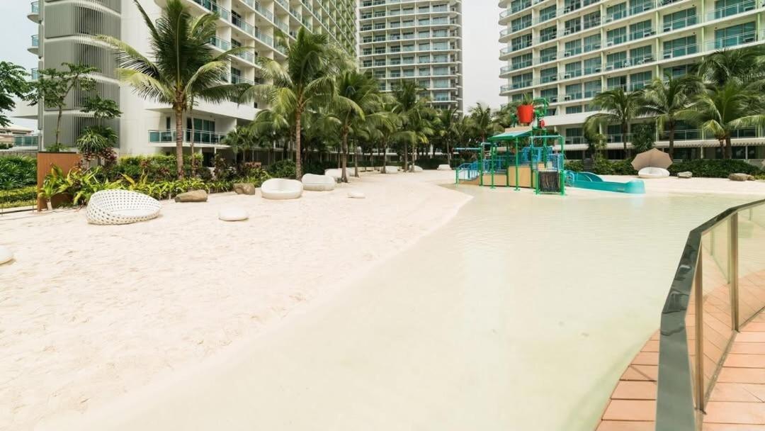 Azure Urban Resort Residences — Manila — photo 3