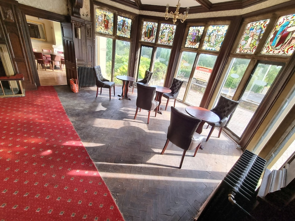 Northop Hall Hotel — Mold